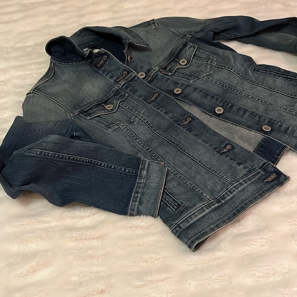 Levi’s Jacket - Picture 4 of 12